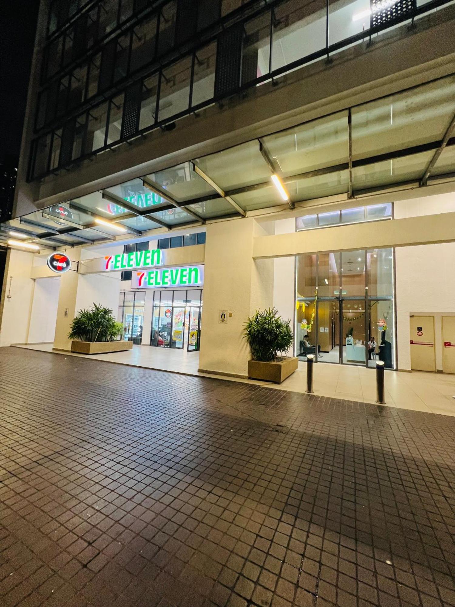 The Colony By Stay Suites Klcc Kuala Lumpur Exterior foto